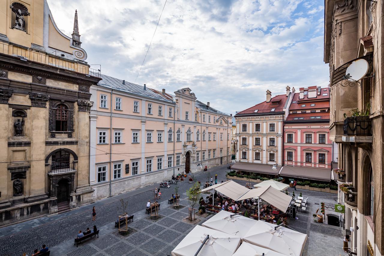 Alfa Apartments Rynok Square 30 Lemberg Exterior foto
